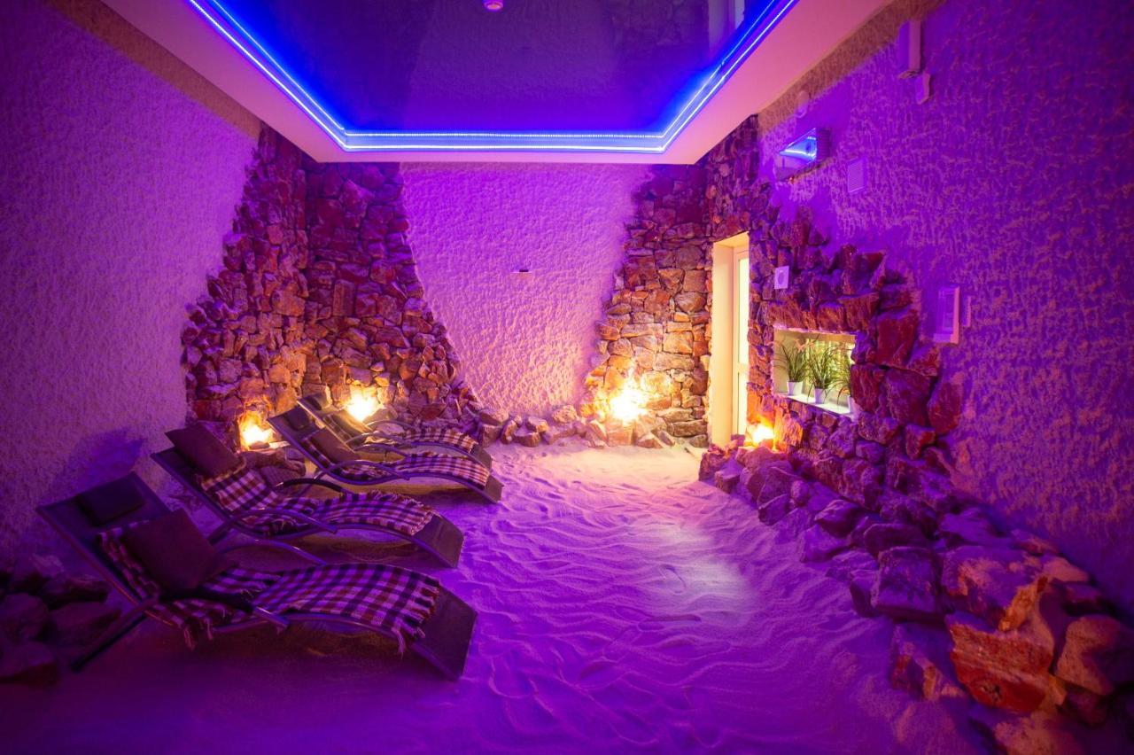 Medical&Spa Resort Alfa Radon Baraviki Exteriör bild